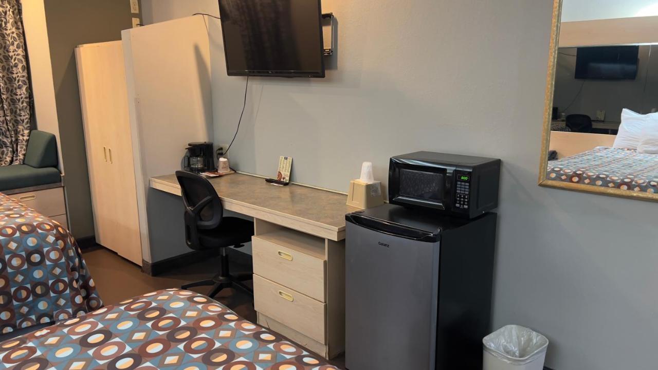 America'S Best Value Inn And Suites - Джаксън Екстериор снимка