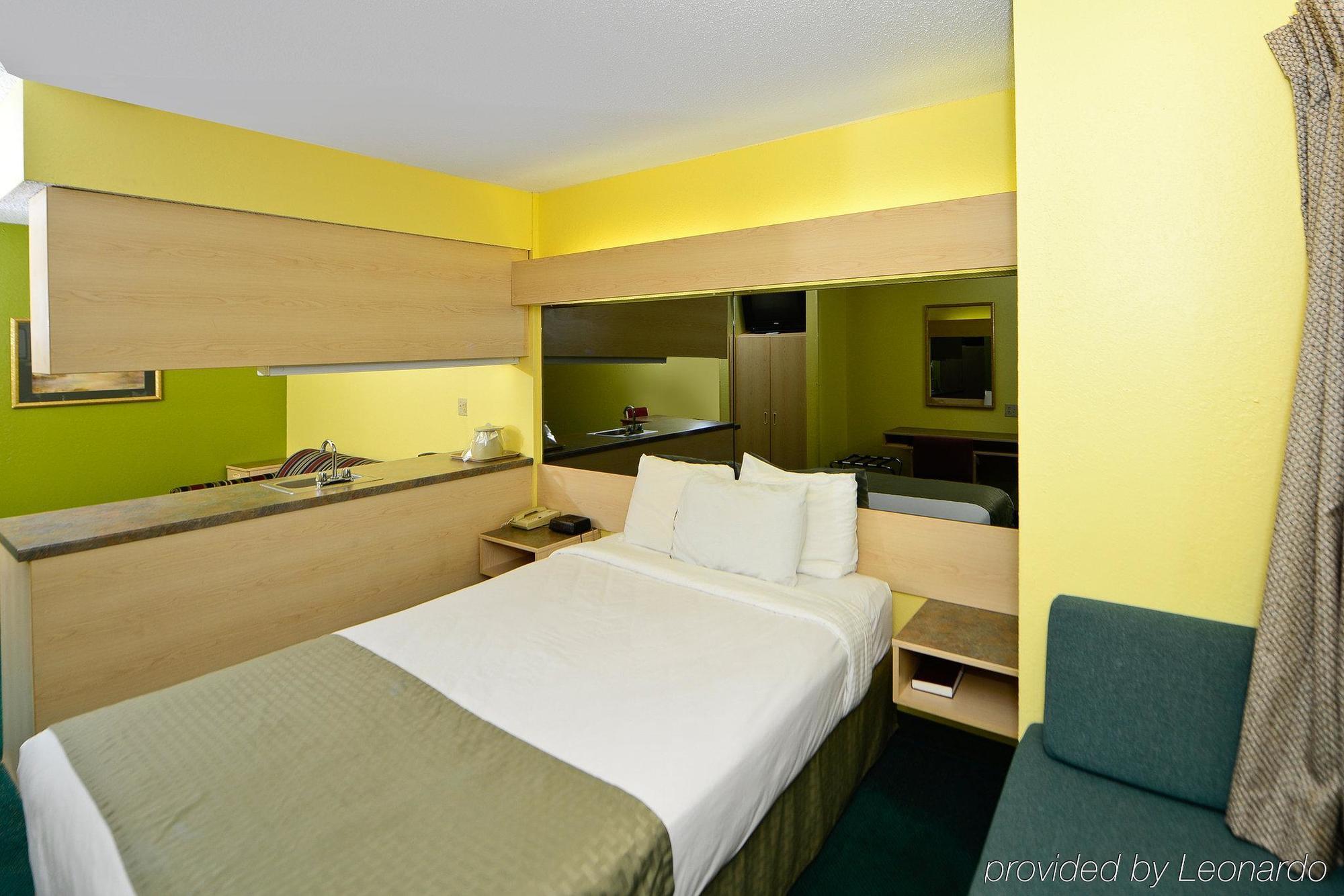 America'S Best Value Inn And Suites - Джаксън Стая снимка