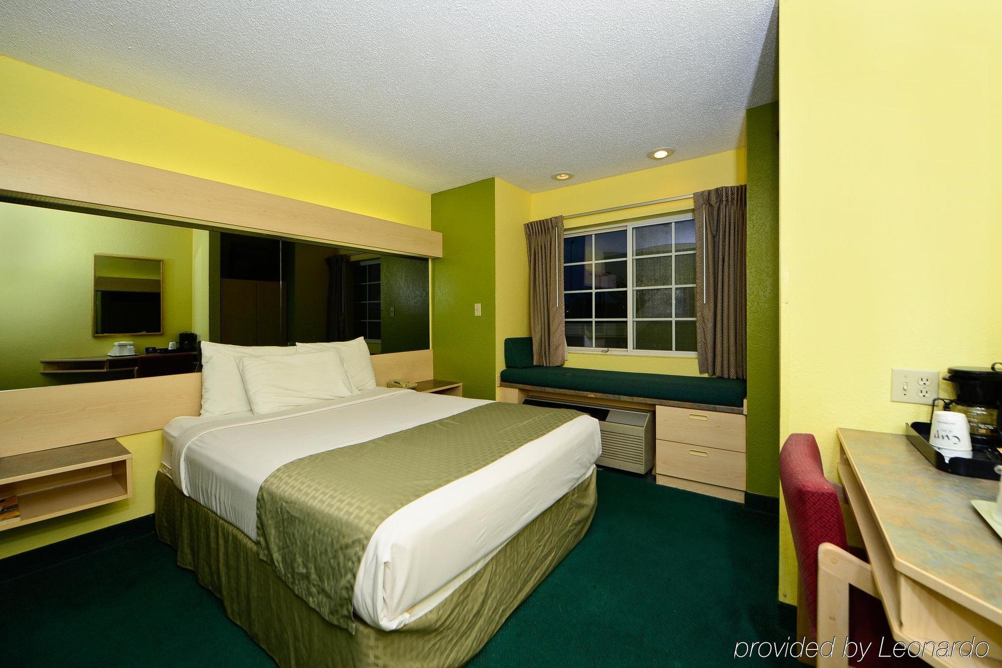 America'S Best Value Inn And Suites - Джаксън Стая снимка